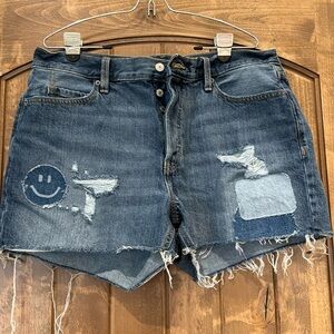 Old Navy patched denim shorts. Raw hem 14 hippy slouchy straight